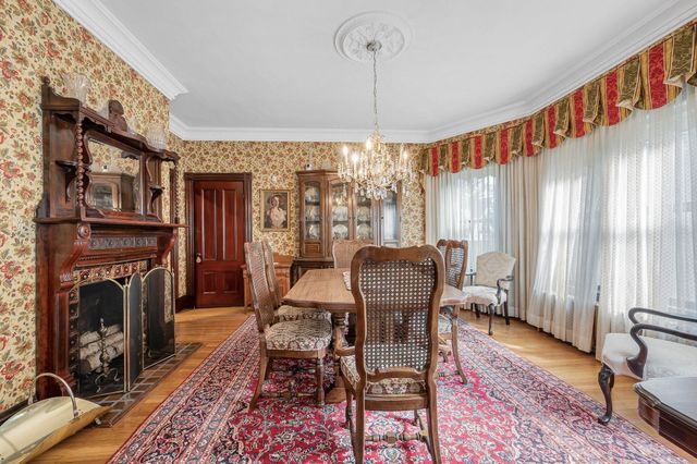 27 Sprague St, Malden, MA 02148