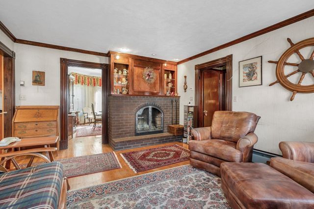 27 Sprague St, Malden, MA 02148