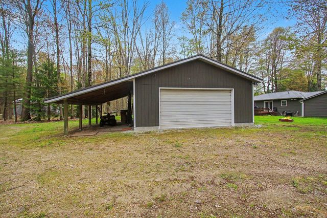 18412 148th Avenue, Spring Lake Twp, MI 49456