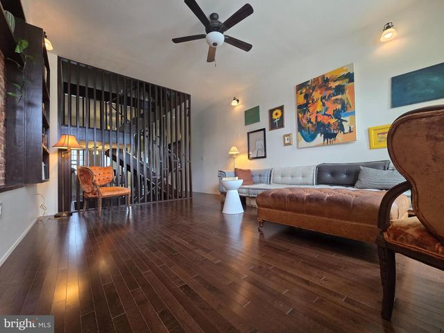 804 E NORTH AVE, Baltimore, MD 21202