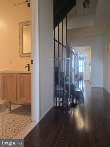 804 E NORTH AVE, Baltimore, MD 21202