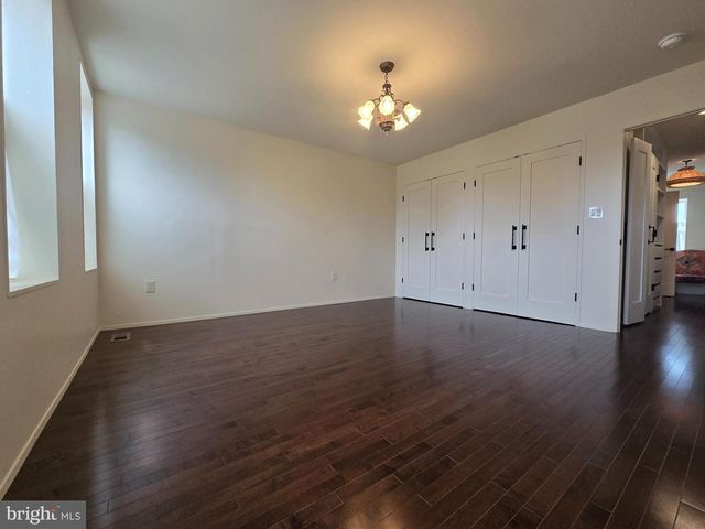 804 E NORTH AVE, Baltimore, MD 21202