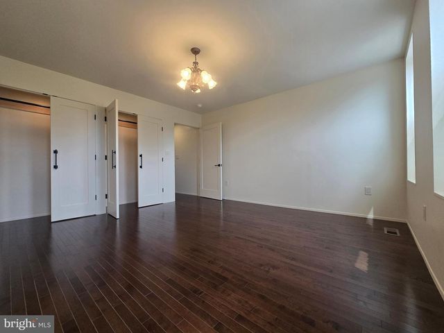 804 E NORTH AVE, Baltimore, MD 21202