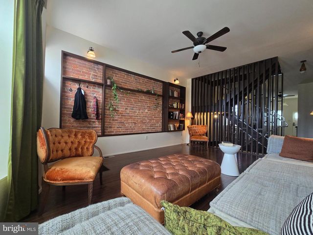 804 E NORTH AVE, Baltimore, MD 21202
