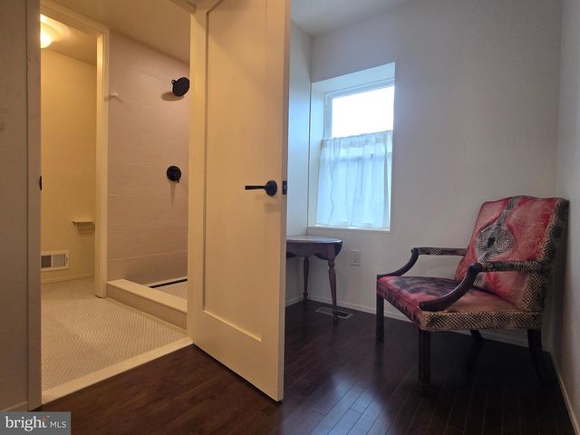 804 E NORTH AVE, Baltimore, MD 21202