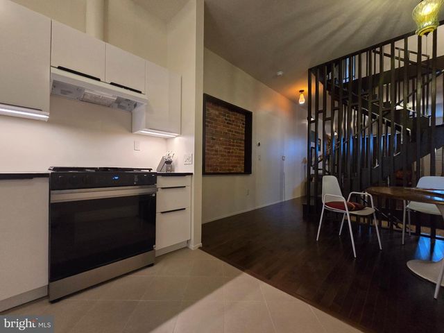 804 E NORTH AVE, Baltimore, MD 21202