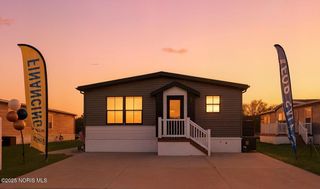 27484 Oregon Road, 197, Perrysburg, OH 43551