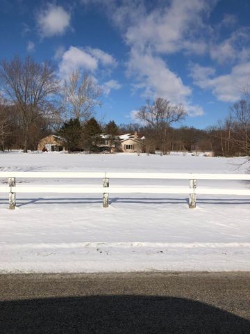 2174 W 800 N, Lake Village, IN 46349