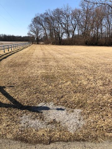 2174 W 800 N, Lake Village, IN 46349