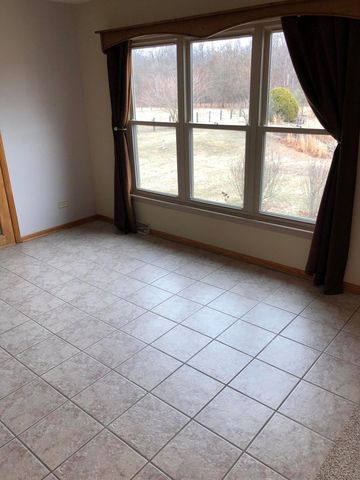 2174 W 800 N, Lake Village, IN 46349