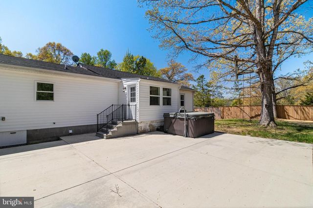 39900 GRAVES RD, Mechanicsville, MD 20659