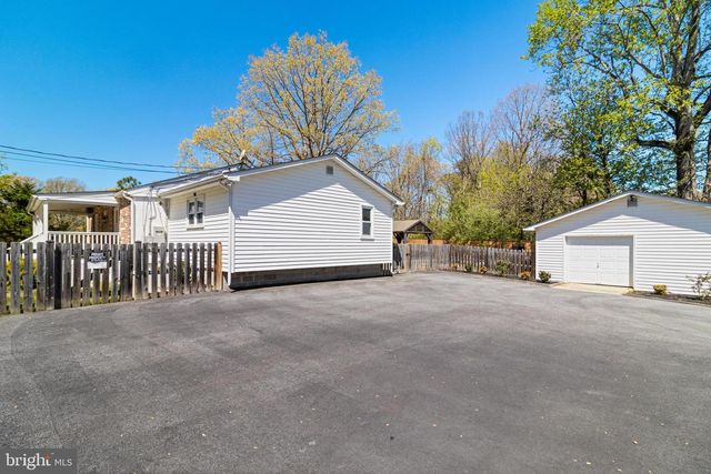 39900 GRAVES RD, Mechanicsville, MD 20659