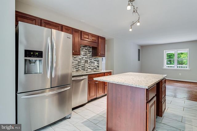 39900 GRAVES RD, Mechanicsville, MD 20659