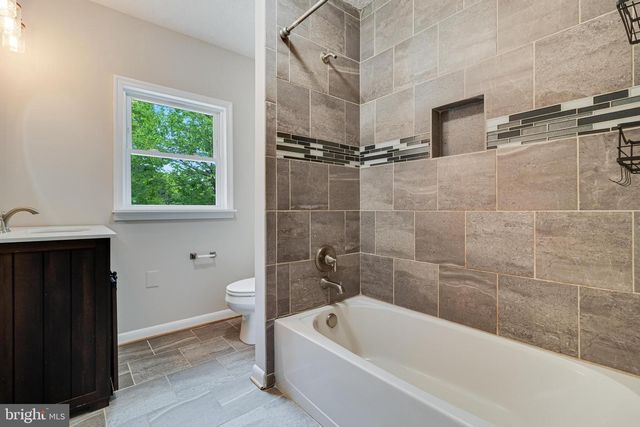 39900 GRAVES RD, Mechanicsville, MD 20659