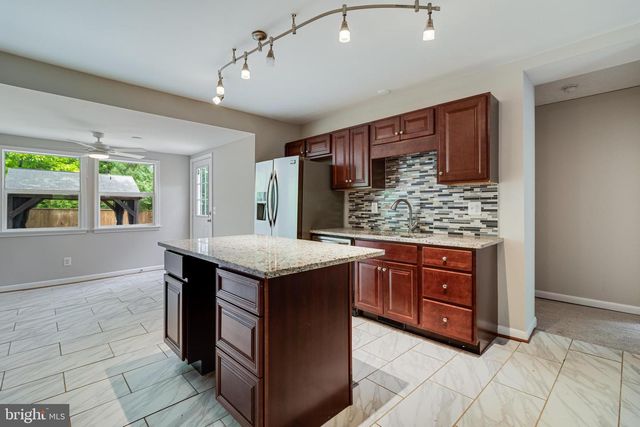 39900 GRAVES RD, Mechanicsville, MD 20659