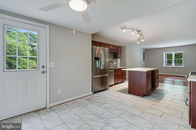 39900 GRAVES RD, Mechanicsville, MD 20659