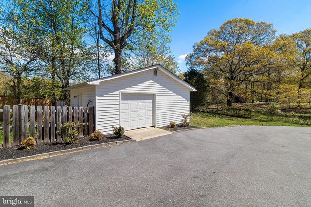 39900 GRAVES RD, Mechanicsville, MD 20659