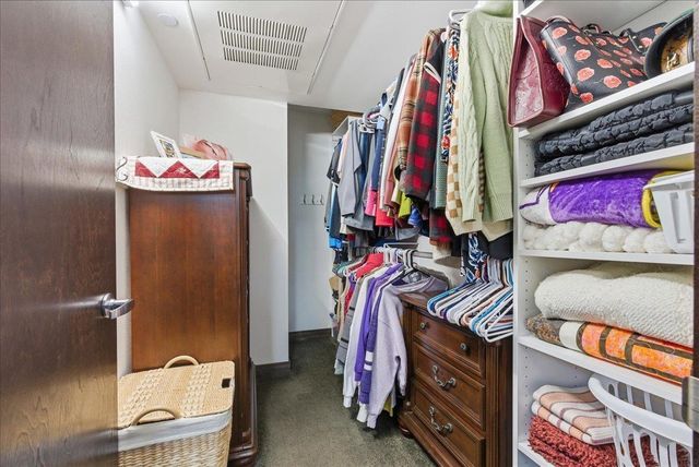 250 State St Apt 302, Cedar Falls, IA 50613