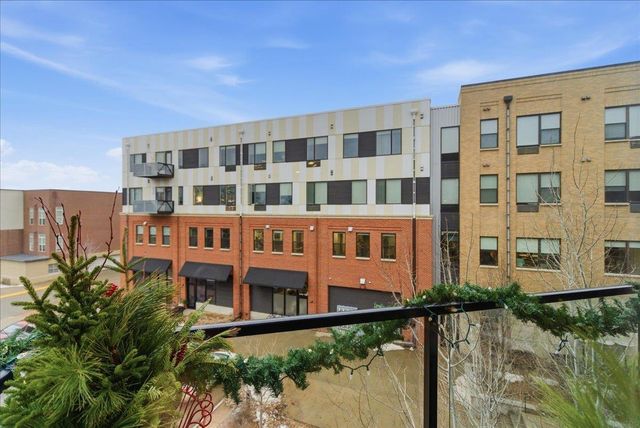 250 State St Apt 302, Cedar Falls, IA 50613