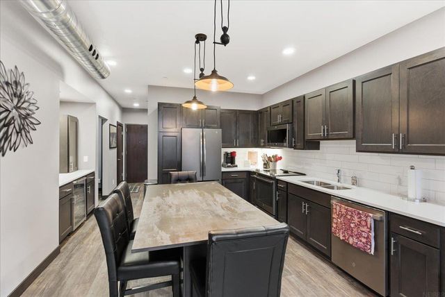 250 State St Apt 302, Cedar Falls, IA 50613