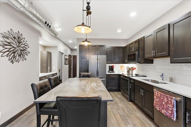 250 State St Apt 302, Cedar Falls, IA 50613