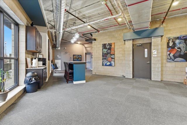 250 State St Apt 302, Cedar Falls, IA 50613