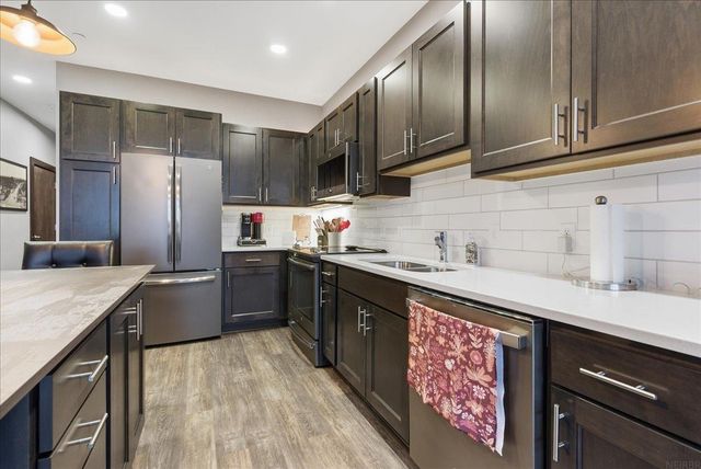 250 State St Apt 302, Cedar Falls, IA 50613