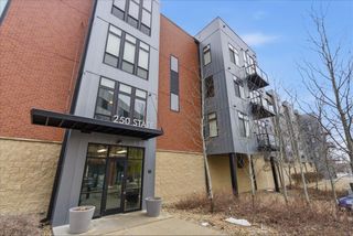 250 State St Apt 302, Cedar Falls, IA 50613