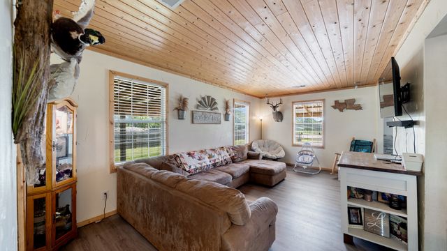 29080 State Highway 19 N, Athens, TX 75752