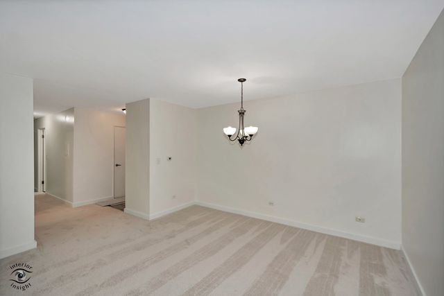 1311 S Finley Road 218, Lombard, IL 60148