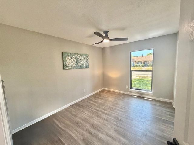 1810 Sandra Lane, Grand Prairie, TX 75052