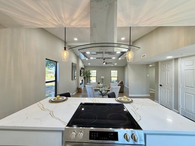 1810 Sandra Lane, Grand Prairie, TX 75052