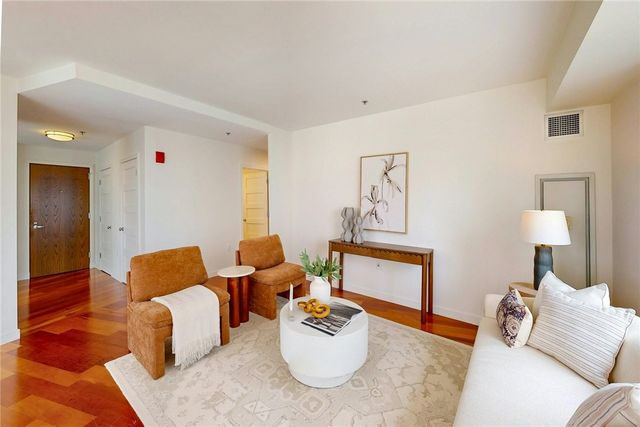 100 Exchange Street 1006, Providence, RI 02903
