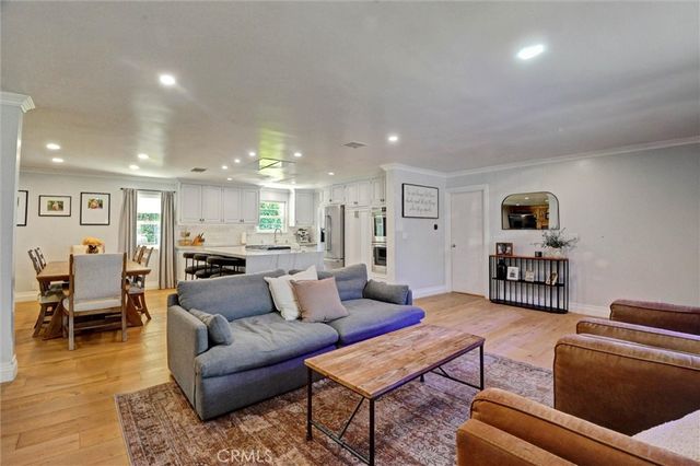 419 W Caroline Court, Ontario, CA 91762