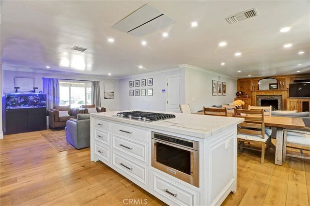 419 W Caroline Court, Ontario, CA 91762