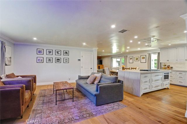 419 W Caroline Court, Ontario, CA 91762