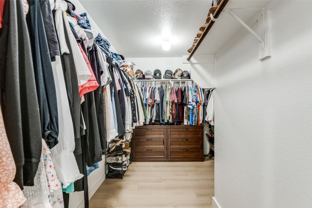 3204 Everly Drive, Fate, TX 75189