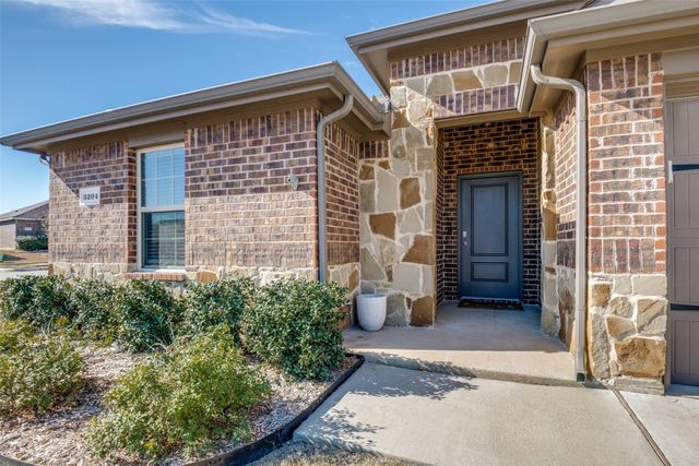 3204 Everly Drive, Fate, TX 75189
