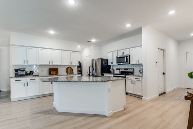 3204 Everly Drive, Fate, TX 75189