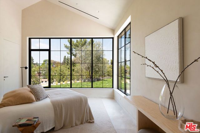 24172 Lupin Hill Road, Hidden Hills, CA 91302