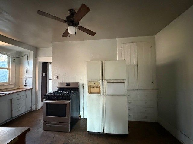 718 12th Street SE, Paris, TX 75460