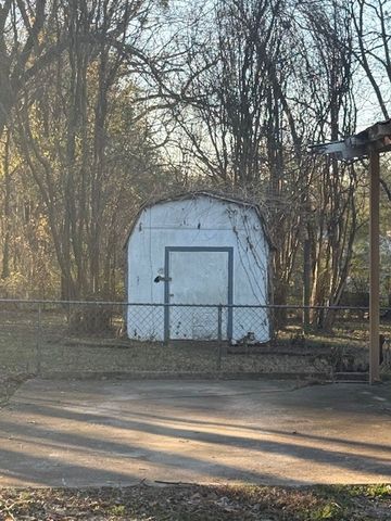 718 12th Street SE, Paris, TX 75460