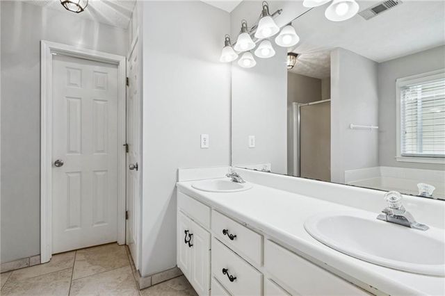 2755 Fort Daniels Drive, Dacula, GA 30019