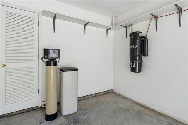 2755 Fort Daniels Drive, Dacula, GA 30019