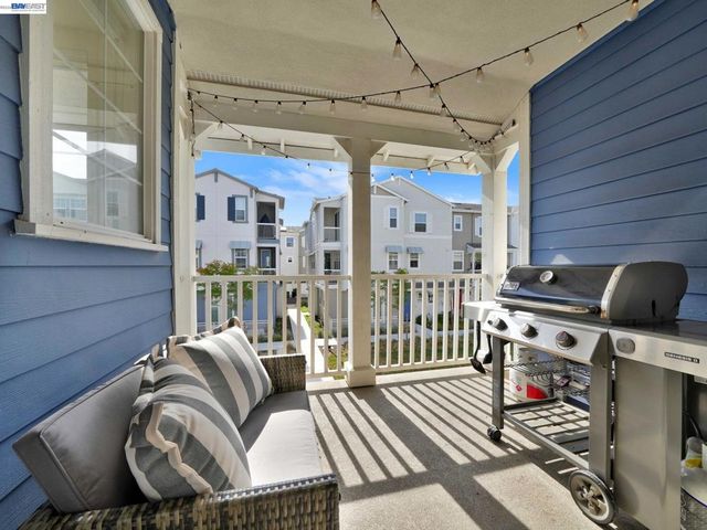 37457 Salt Grass Rd, Newark, CA 94560