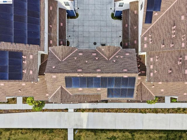 37457 Salt Grass Rd, Newark, CA 94560