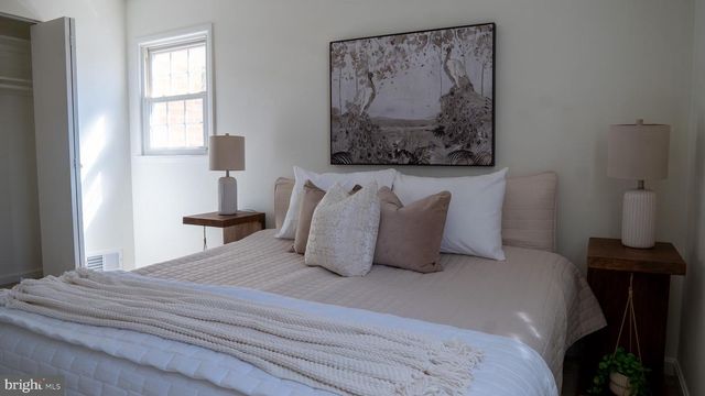 13020 SAINT CHARLES PL, Rockville, MD 20853