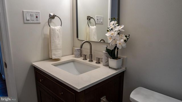 13020 SAINT CHARLES PL, Rockville, MD 20853