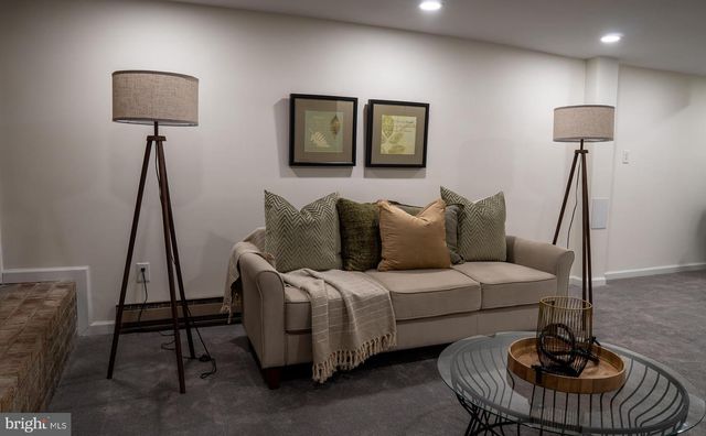 13020 SAINT CHARLES PL, Rockville, MD 20853