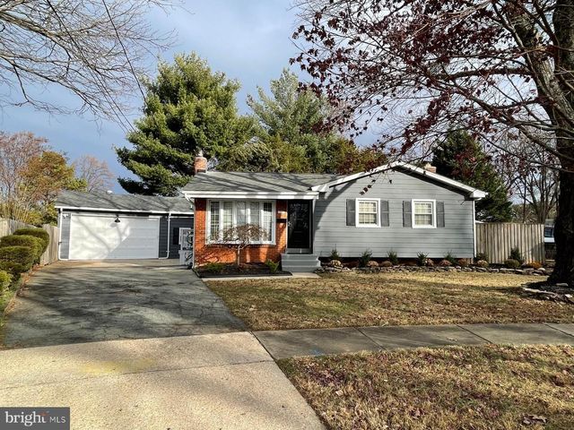 13020 SAINT CHARLES PL, Rockville, MD 20853